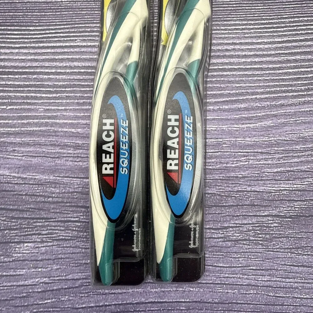 2 LOT Reach Squeeze Soft COMPACT Head Squeeze To Reach Further (72) Vintage NOS